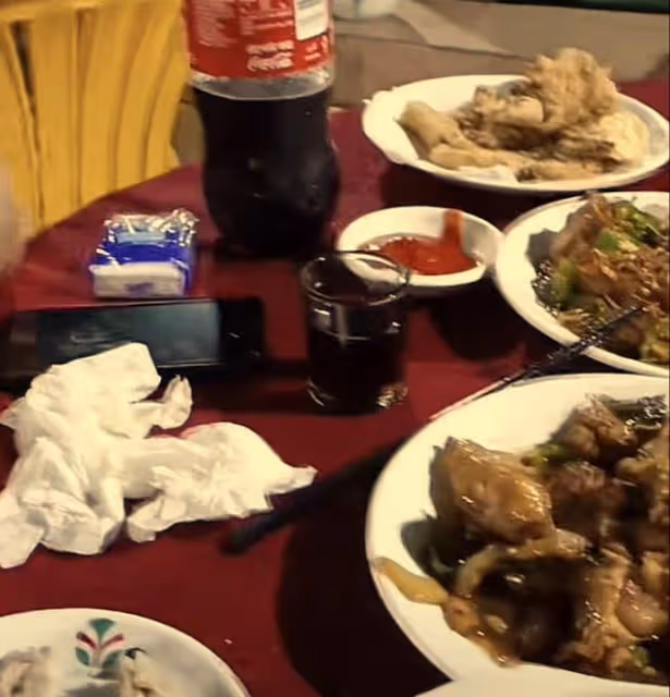 TVB視帝現身內地大排檔!宵夜叫一桌子美食胃口好,獲路人求合照