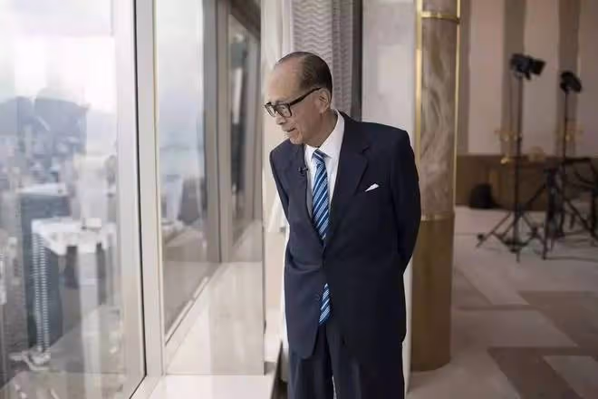 94歲李嘉誠早已接受了梁洛施,郭嘉文只是李澤楷感情生活中的傀儡