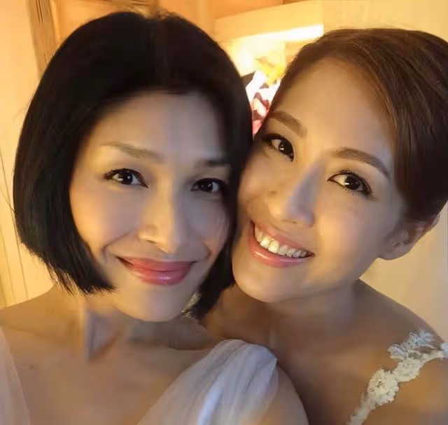 恭喜！香港知名女星突然宣布結婚，因五官硬朗被質疑是變性人