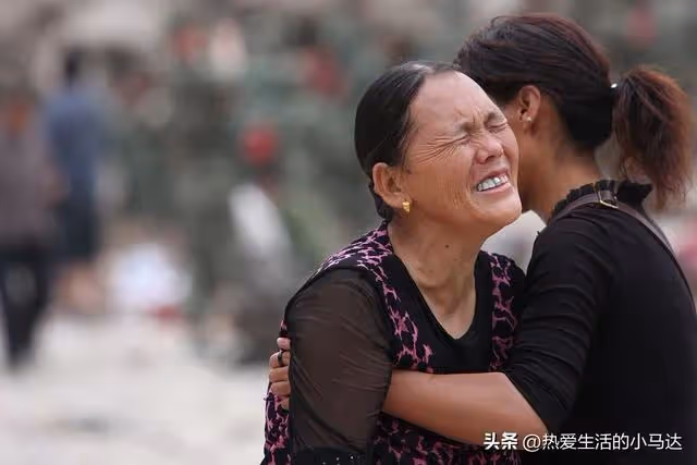 弟弟去世我收養了侄女，後來侄女給我買房，我卻遭到前弟媳的威脅