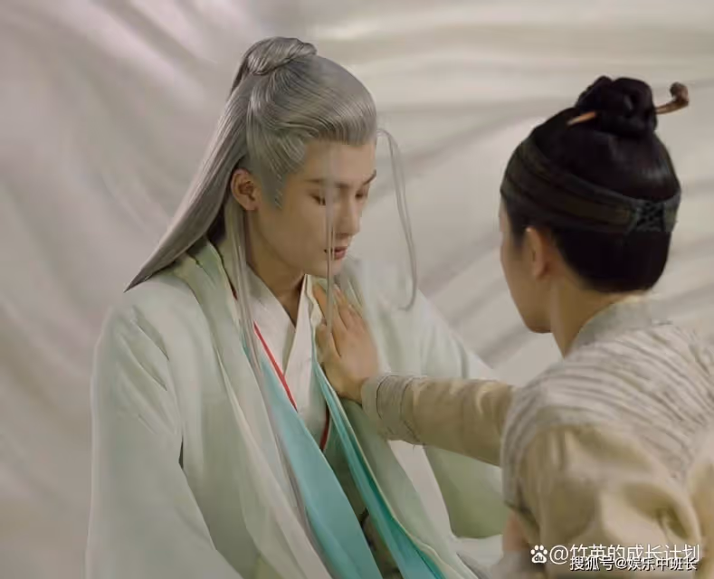 《長相思》原來瑲玹的情人蠱能夠被解,是因為他不愛小夭