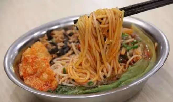 兒媳坐月子,婆婆做了麻辣豆腐和螺螄粉,不吃還被婆婆說太挑剔