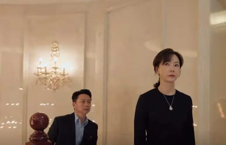 不完美受害人:成功辛路撕破臉搶公司,竟被李怡截胡,太會演
