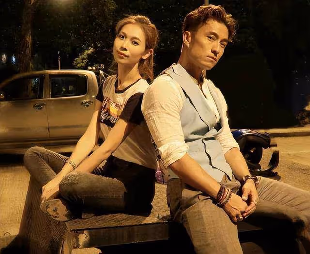 TVB離巢女星為母親慶生!60歲壽星被贊凍齡,母女同框像姐妹
