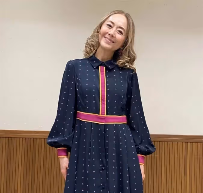 日本娛樂圈62歲真魔女!和小18歲丈夫結婚,有錢有顏的人生真叫爽