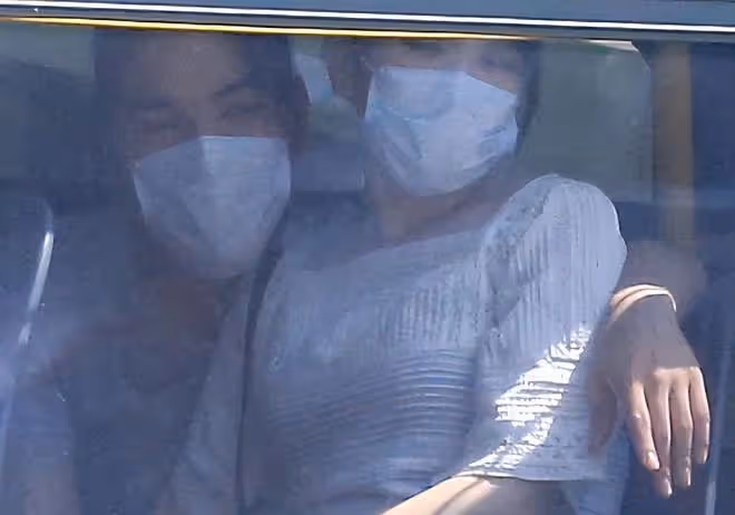 日本真子公主最新亮相!和駙馬爺在紐約坐公交真艱苦,摟著卻很甜