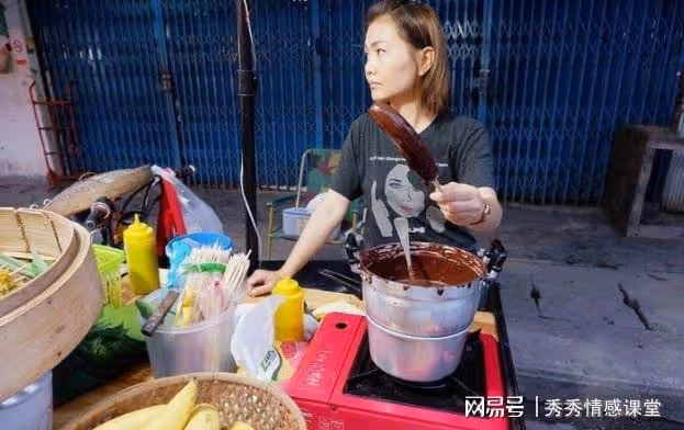 故事:女兒結婚,我收到一筆百萬禮金,看到隨禮名冊後我淚如雨下