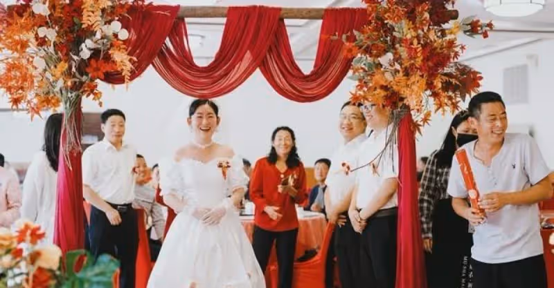 我把女兒40萬彩禮給兒子買了房，女兒3年沒回家，真是養個白眼狼