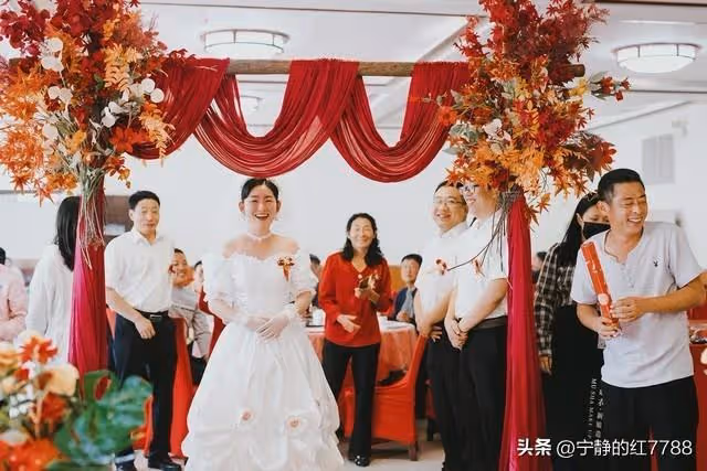 我把女兒40萬彩禮給兒子買了房,女兒3年沒回家,真是養個白眼狼
