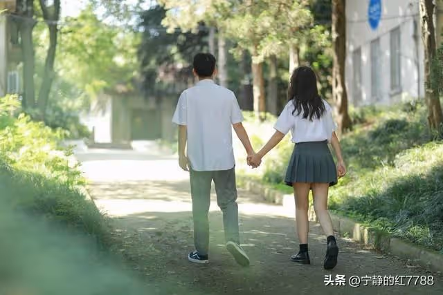我的陪嫁房不寫我名,我怪了我媽3年,5年後我才知道我錯的多離譜