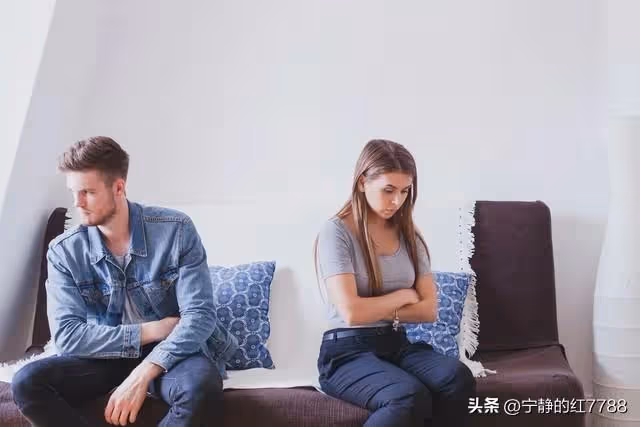 我的陪嫁房不寫我名,我怪了我媽3年,5年後我才知道我錯的多離譜