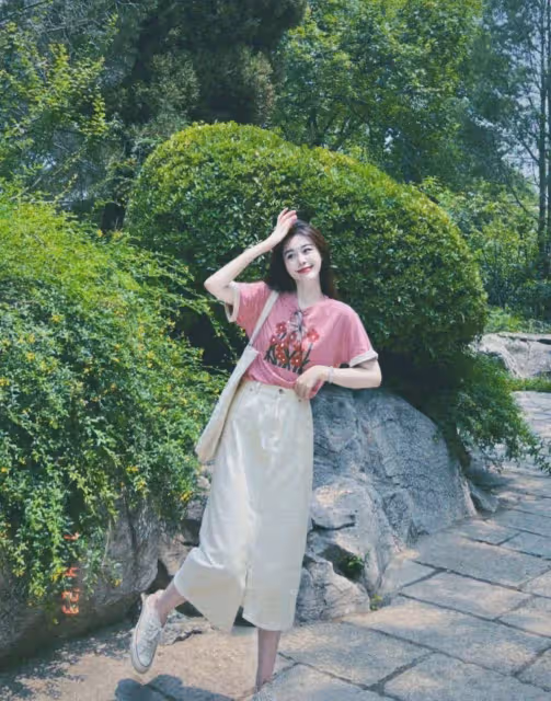 今年夏天的白裙，穿出高級感的連衣裙和性格