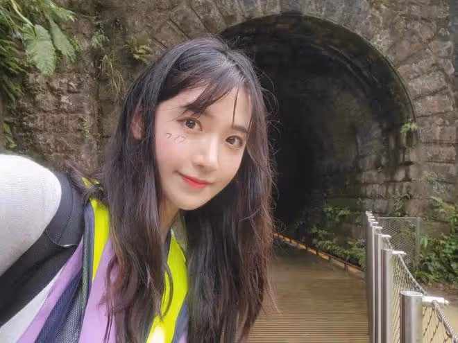 韓國網紅柳允進,甜美可愛的小清新女神