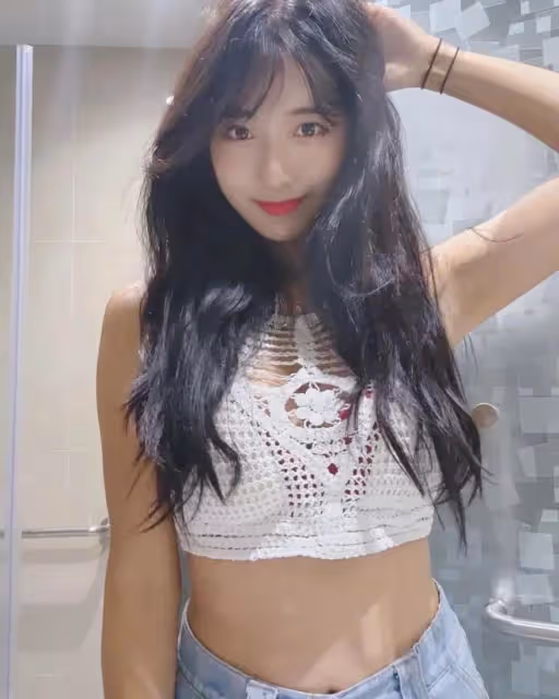 韓國網紅柳允進,甜美可愛的小清新女神