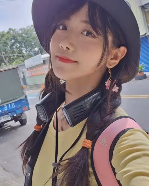 韓國網紅柳允進,甜美可愛的小清新女神