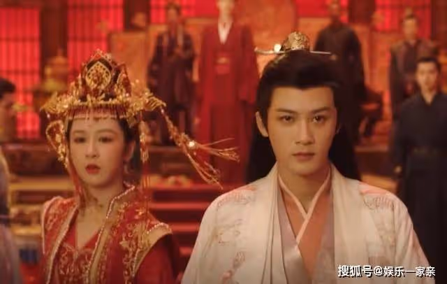 《長相思》小夭幫瑲玹破局,主動嫁給赤水豐隆,塗山璟請防風邶搶親