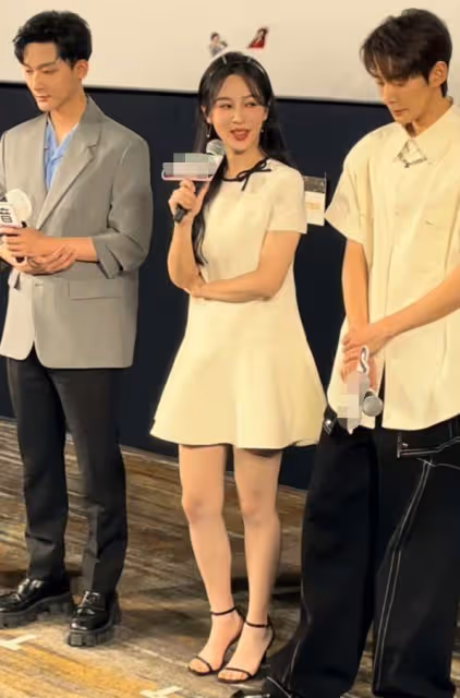 《長相思》舉行見面會,檀健次一口氣跳三段舞蹈,腳上厚底鞋搶鏡