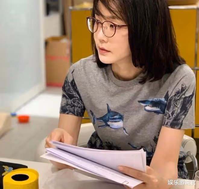韓最美第一夫人戴31萬項鍊沒申報，1000億工程為她改道，坑夫能手