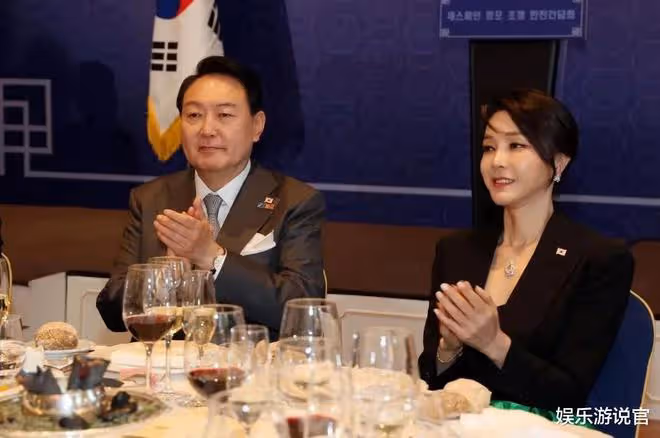 韓最美第一夫人戴31萬項鍊沒申報,1000億工程為她改道,坑夫能手