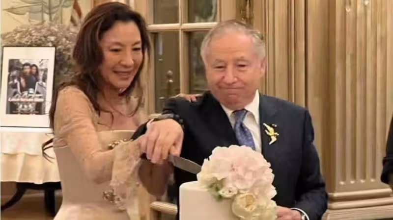 楊紫瓊愛情事業雙豐收，結束19年的愛情長跑，和大16歲未婚夫完婚