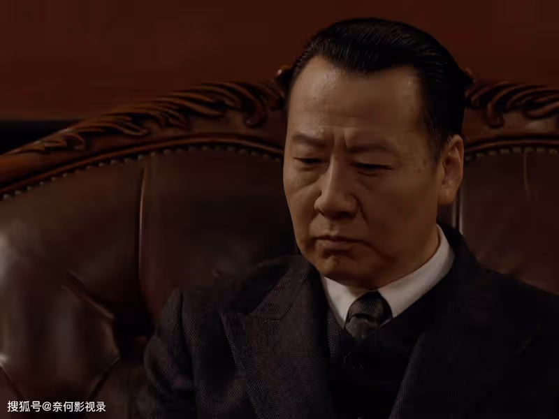 看完6集《潛行者》後,我忍不住連連驚嘆,諜戰劇都這麼拍何愁不火