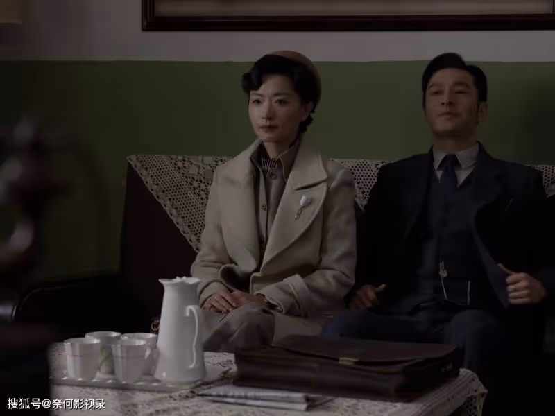 看完6集《潛行者》後,我忍不住連連驚嘆,諜戰劇都這麼拍何愁不火