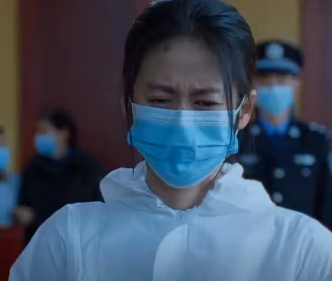不完美受害人:米芒動手反擊,林闞做無罪辯護,尹聲感謝說出秘密