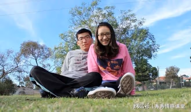 故事：無意中發現了老公的秘密，我假裝不知，偷偷轉移家裡財產