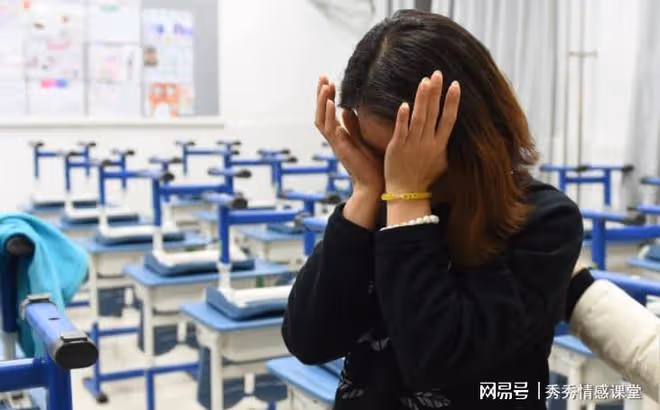 故事:無意中發現了老公的秘密,我假裝不知,偷偷轉移家裡財產