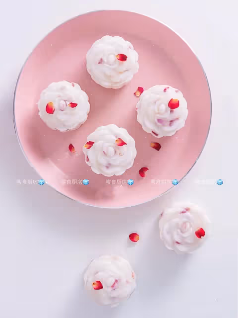 不蒸不烤 ‼️高顏值超好吃👍🌷玫瑰冰皮月餅