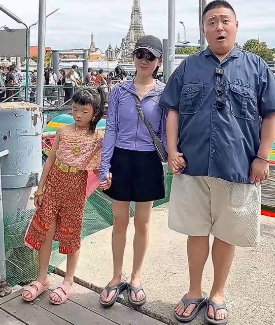 郝劭文泰國度蜜月!妻子腹部平坦破生二胎傳聞,8歲繼女也同行
