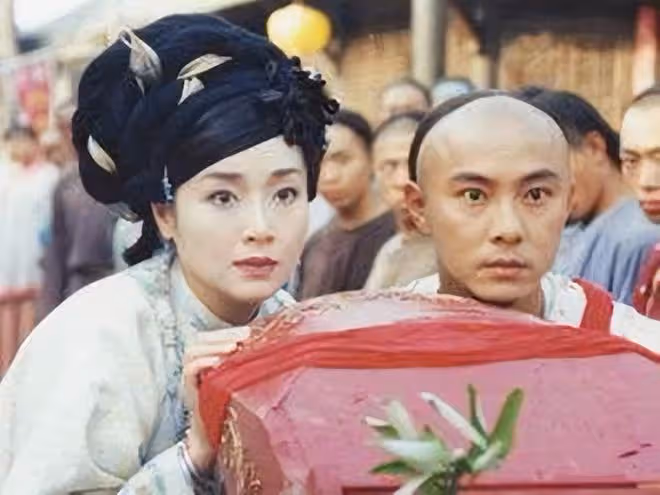 萬梓良前妻為學霸女兒慶生!愛女打扮像男孩,是內地6家餐廳老闆
