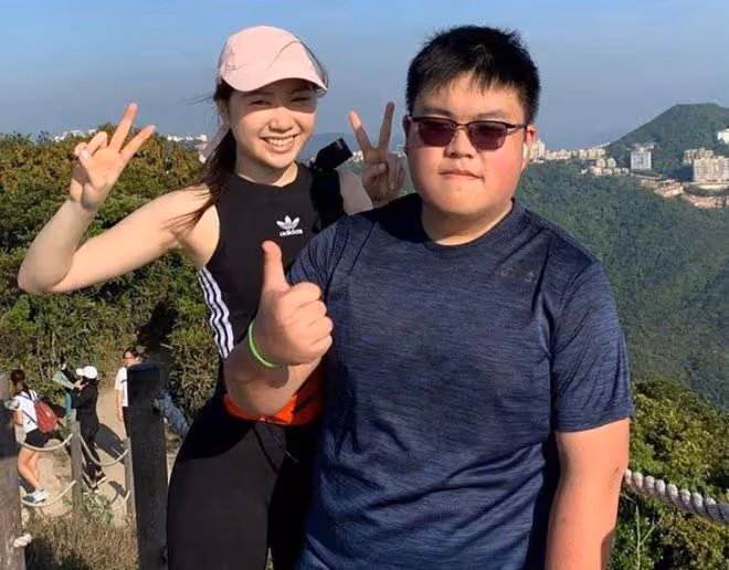 甄子丹女兒出道當歌手!長相甜美在美國留學,傳被呂良偉兒子暗戀