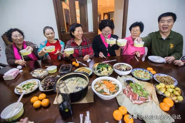 暑假去看孫子,住了6天被兒媳立4條規矩後,我做出一個狠心的決定