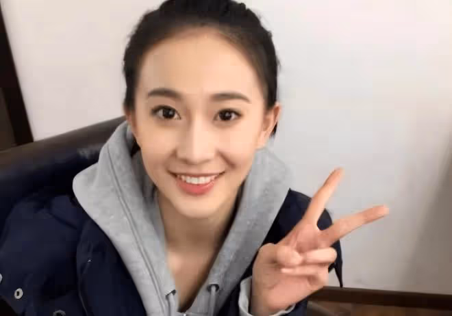 孫楊首度公開秀恩愛!慶祝張豆豆27歲生日,深情喚其「我的女孩」