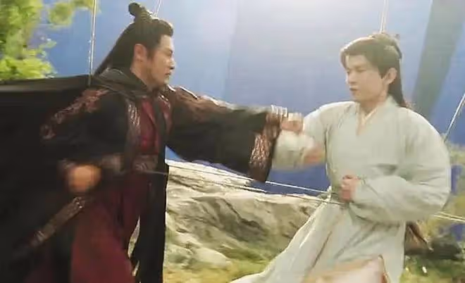 蓮花樓:李蓮花的碧茶之毒誰來解?藥魔、笛飛聲不行,單孤刀救他