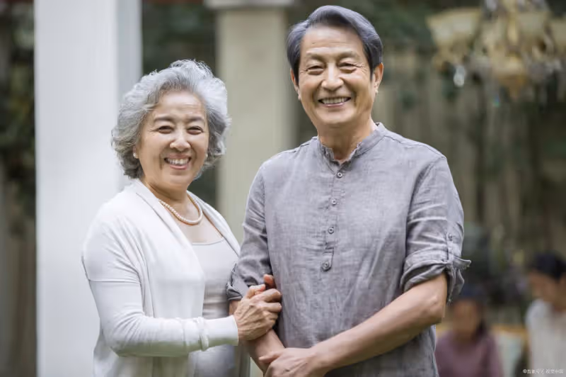 我57歲喪偶，跟老楊交往三個月，去他家住一晚上後，決定分手