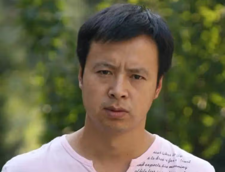 褚栓忠:娶小十幾歲妻子,妻子和岳父母都支持他先給農村父母買房