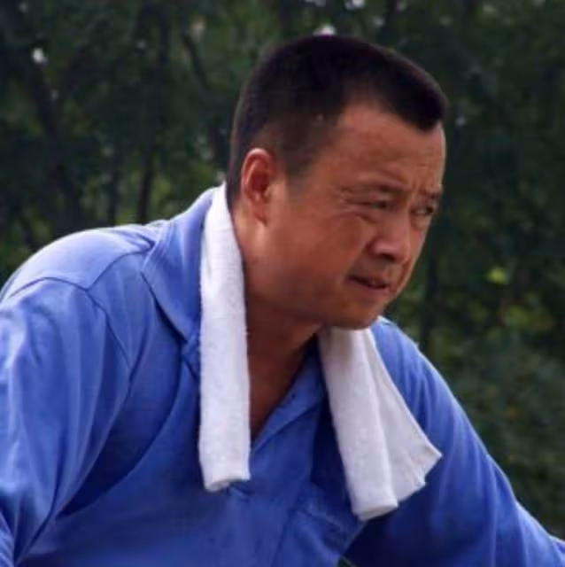 褚栓忠:娶小十幾歲妻子,妻子和岳父母都支持他先給農村父母買房
