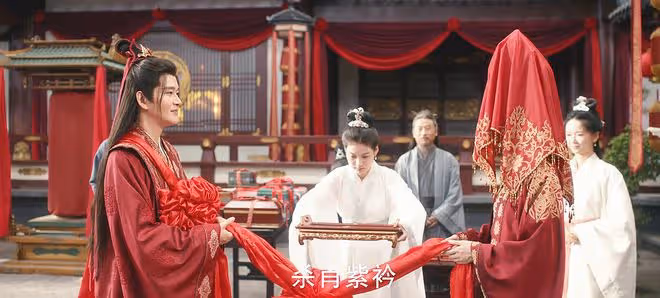 蓮花樓:李蓮花失明?結局失明、殘臂、瘋傻,邪神業火痋能救劍神