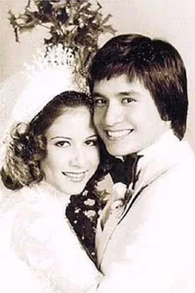 傅聲去世4年後，甄妮為他生下一女，35年過去了，母女過得如何？