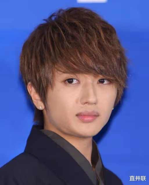 AAA與真司郎表明性向 ,成員全體到場「真的尊敬他」「為他感到驕傲」