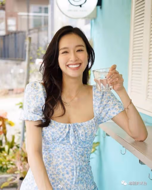 TVB長腿姐姐宣布嫁人不足一星期!放新照大肚明顯已懷孕