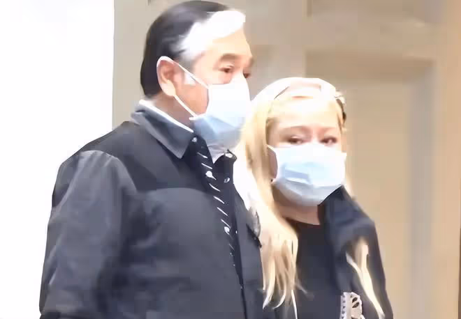 倆知名港星加拿大開心重聚!2人國籍引發熱議,曾扮演父女關係好