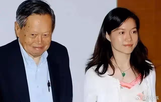 翁帆終於醒悟,寫詩「我得走了」,源於楊振寧18億遺產分配給兒女