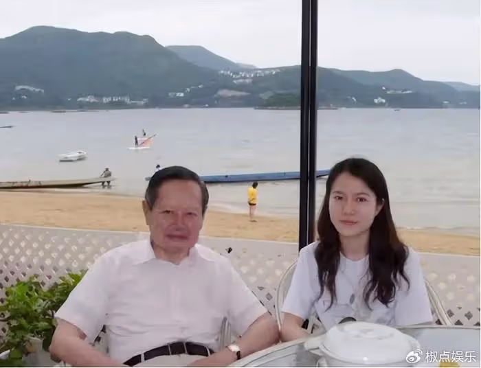 翁帆終於醒悟,寫詩「我得走了」,源於楊振寧18億遺產分配給兒女