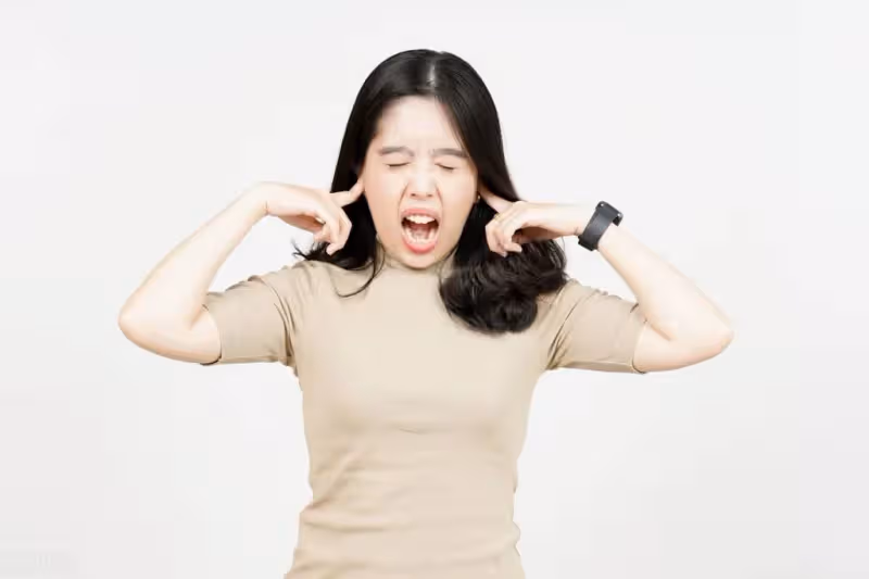 婆婆哭：兒媳懷孕8個月我就伺候她，坐完月子卻要離婚讓我們滾蛋