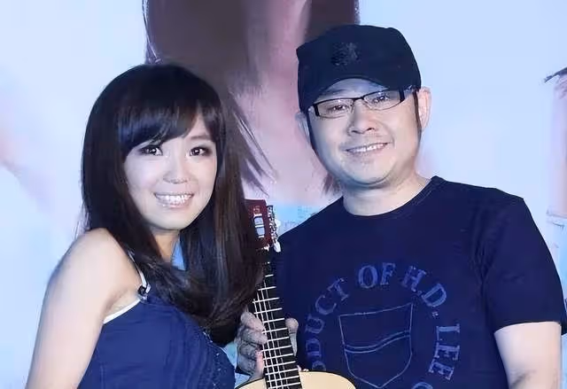 劉德華調侃刀郎:下次新歌找你填詞免費行不行?刀郎的回覆顯情商