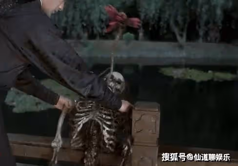 《蓮花樓》獅魂是什麼?喬婉娩愛肖紫衿嗎?《蓮花樓》雲彼丘是好的嗎?