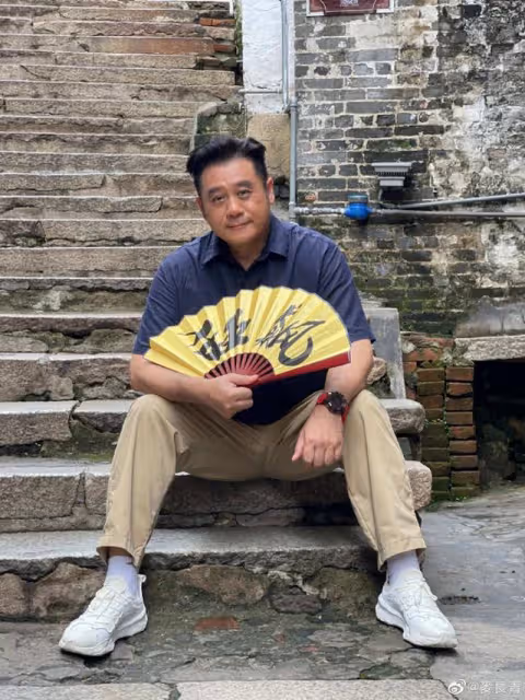知名港星近況曝光!自曝投資直播生意,曾因債務問題不獲TVB續約